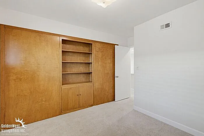 4959 Mount Ashmun Dr — Photo 16