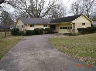 8209 Crystal Valley Cv, Little Rock, AR 72210