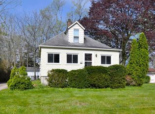 1532 Sheridan Rd, South Euclid, OH 44121