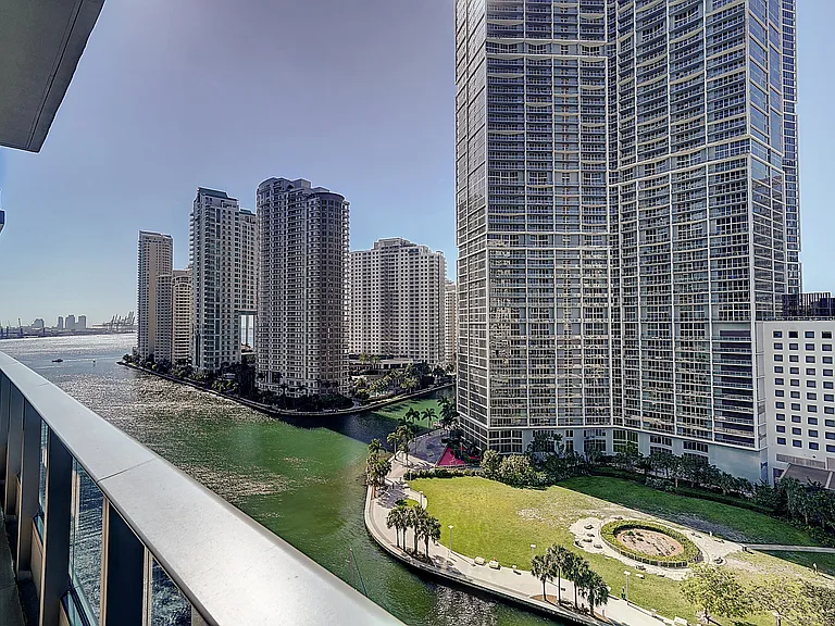 200 Biscayne Boulevard Way #1408 — Photo 2