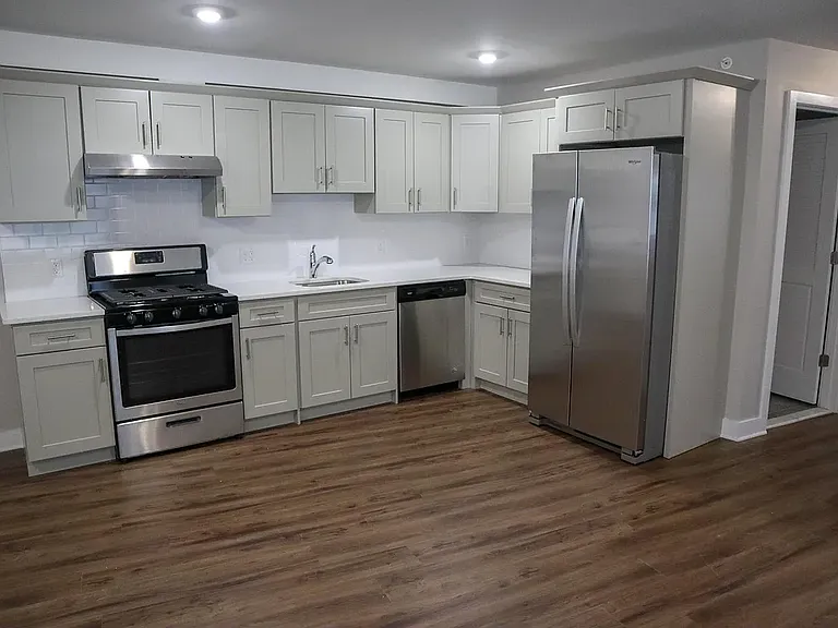 437 Mulberry St #301 — Photo 7