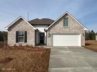 15333 Serene St, Gulfport, MS 39503