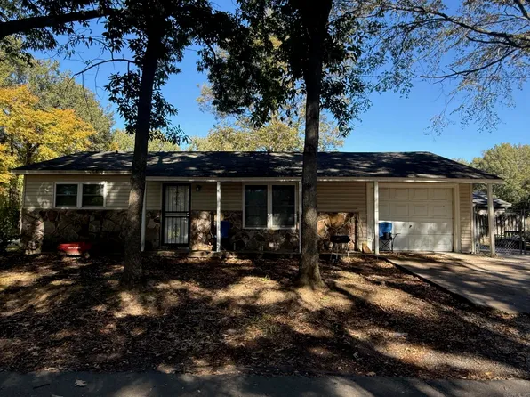 1511 S Rose St, Stuttgart, AR 72160