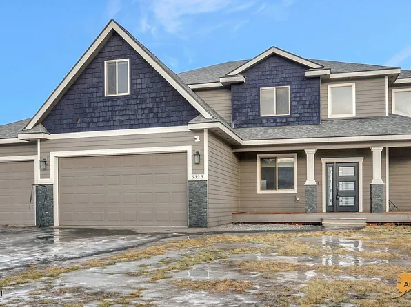5323 E Barn Cir, Wasilla, AK 99654