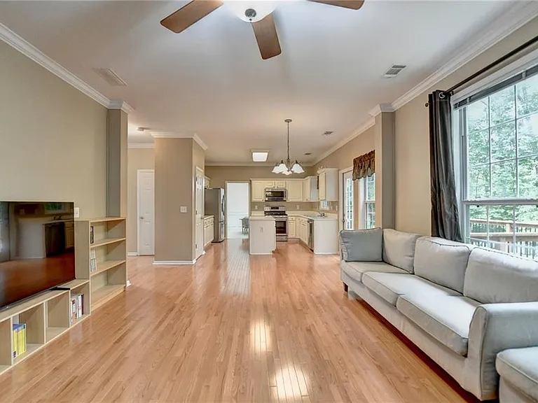 2172 Woodbriar Dr — Photo 25
