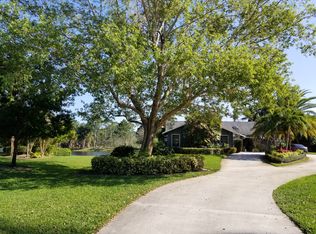 946 SW Catalina St, Palm City, FL 34990
