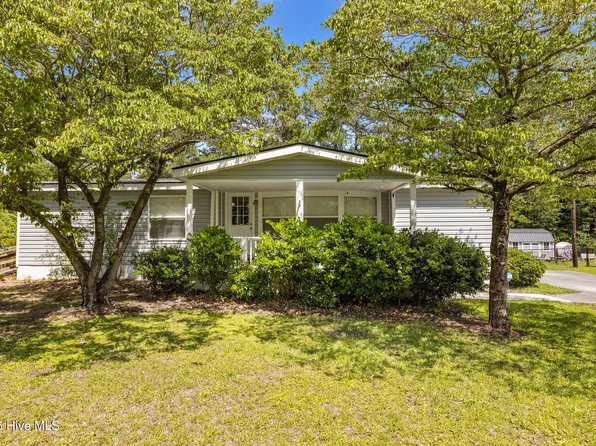 113 Pettiford Road, Peletier, NC 28584