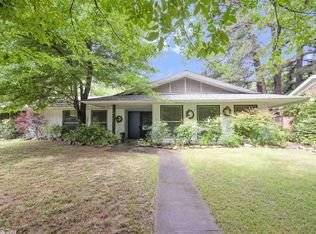 3 Colonial Dr, Conway, AR 72034