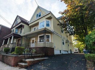 44 W 27th St, Bayonne, NJ 07002