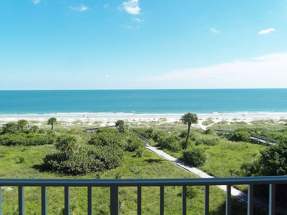 DIRECT OCEANFRONT