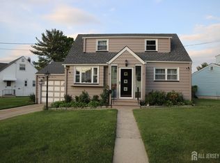 1585 Barton Rd, Union, NJ 07083