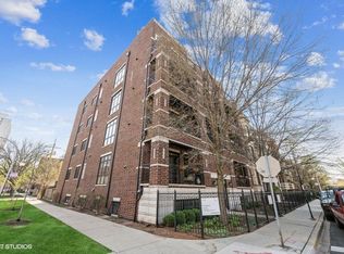 3763 N Wilton Ave, Chicago, IL 60613