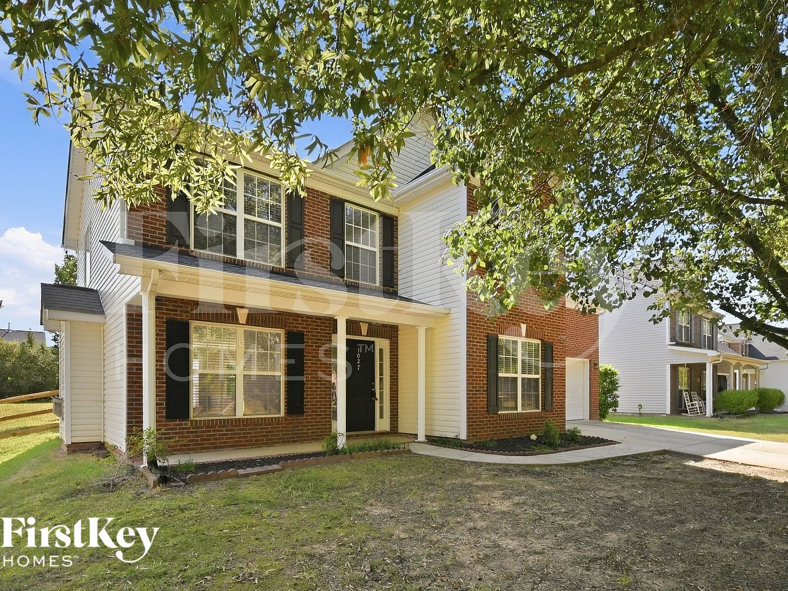 4 bed, 2.0 bath, 1968 sqft, $1,925 — Photo 2