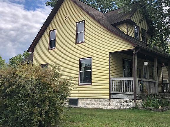 2nd image of 18 N Ferry St