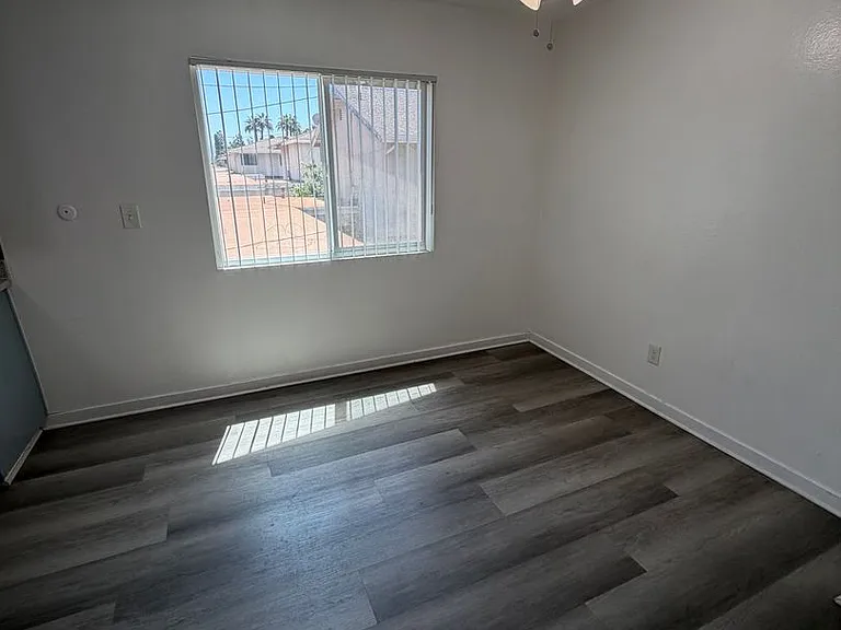 3101 Quartz Ln — Photo 2