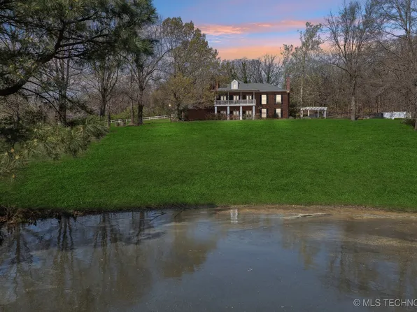 5980 Rolling Oaks Ln, Muskogee, OK 74401