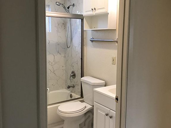 4th image of 230 N San Tomas Aquino Rd APT C