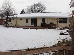 10007 Penny Ln, Machesney Park, IL 61115