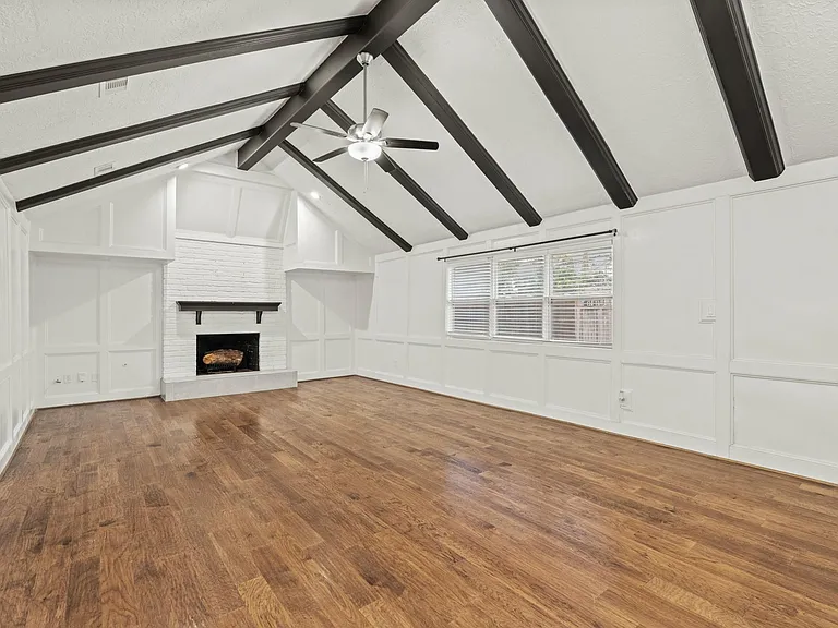 410 Bauxhall Ct — Photo 14