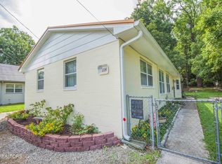 114 Manchester Rd, Oak Ridge, TN 37830