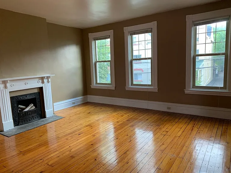 5431 Howe Street — Photo 27
