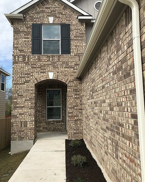 1st image of 9004 Golden Leaf Dr