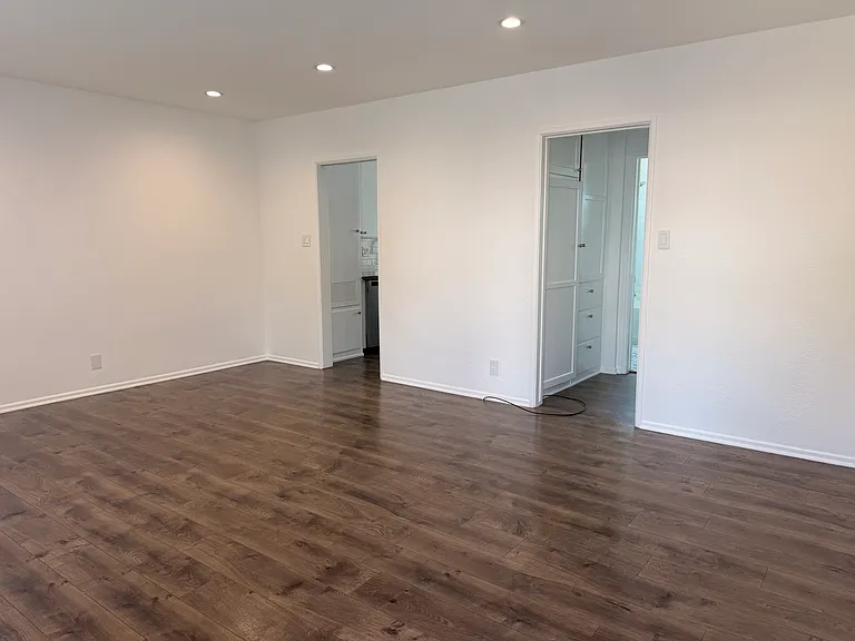 1727 Scott Rd #B — Photo 9