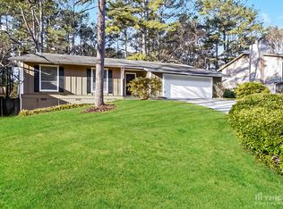 2439 Northbrook Rd, Snellville, GA 30039