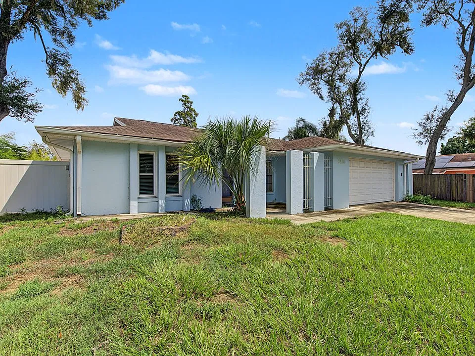 3650 Coppertree Cir