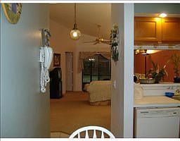 3rd image of 6612 Chantry St