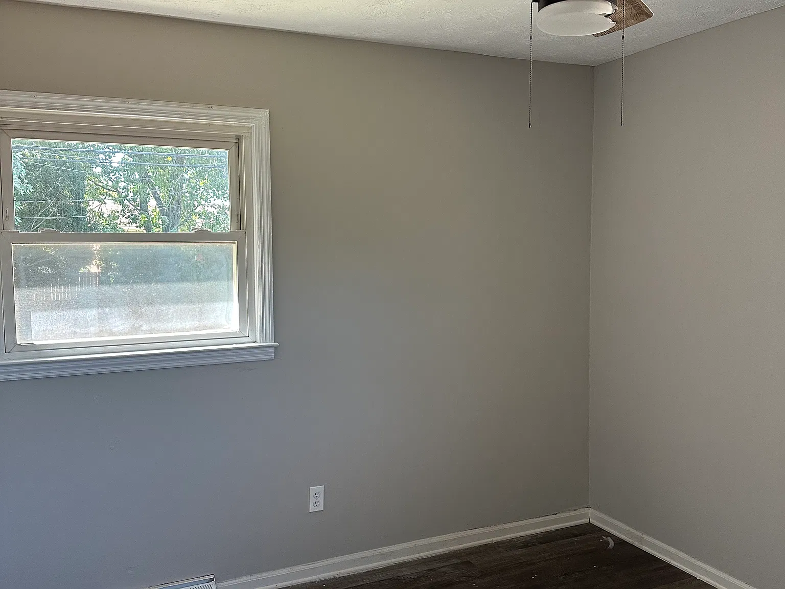 2 bed, 836 sqft, $1,350 — Photo 3