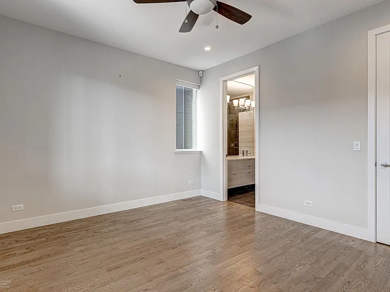 822 N Marshfield Ave #2N — Photo 10