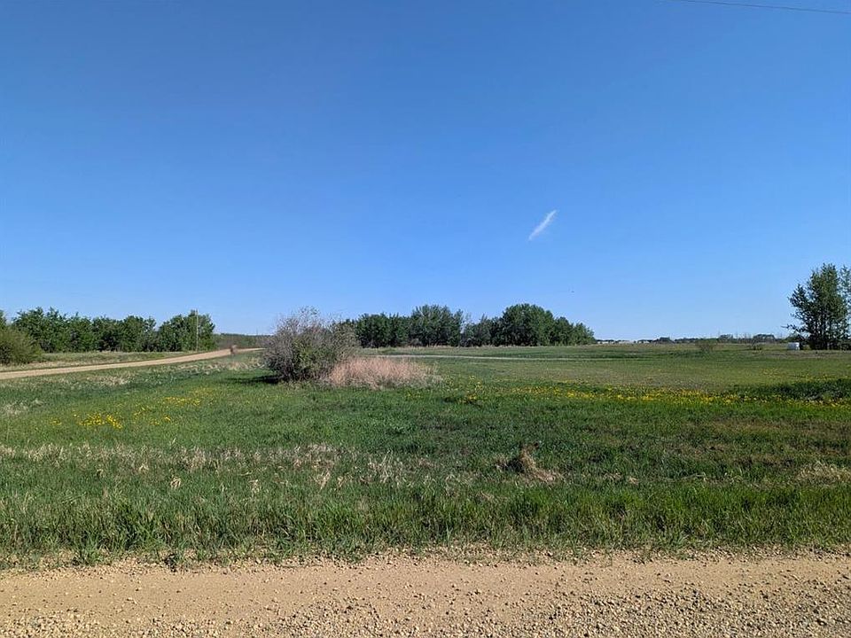 1st image of On Range Rd #212