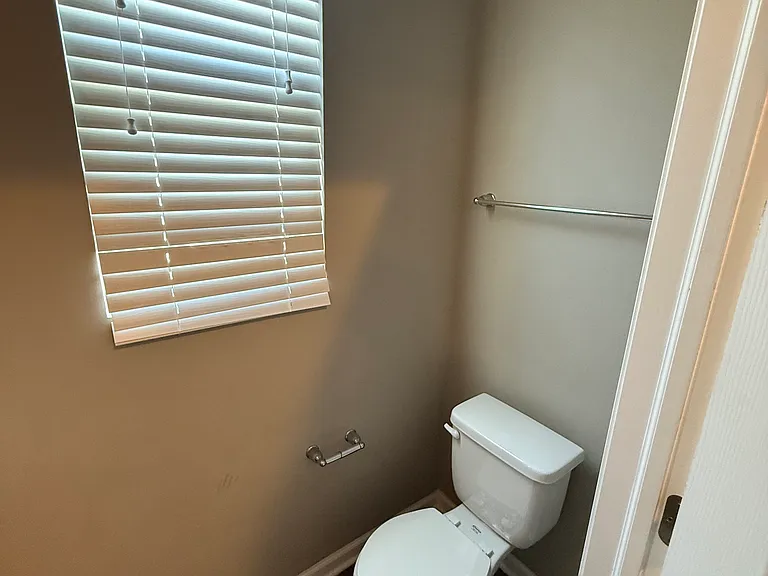 2034 Shadow Creek Blvd — Photo 9