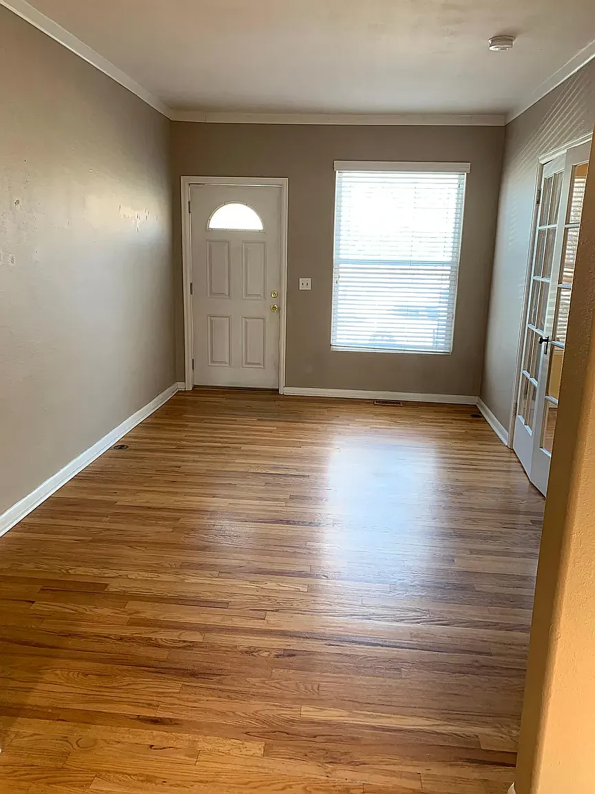 2 bed, 874 sqft, $1,850 — Photo 4