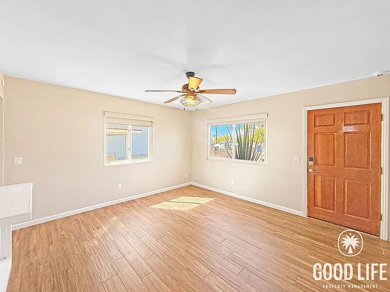 2 bed, 1.0 bath, 624 sqft, $2,400 — Photo 3