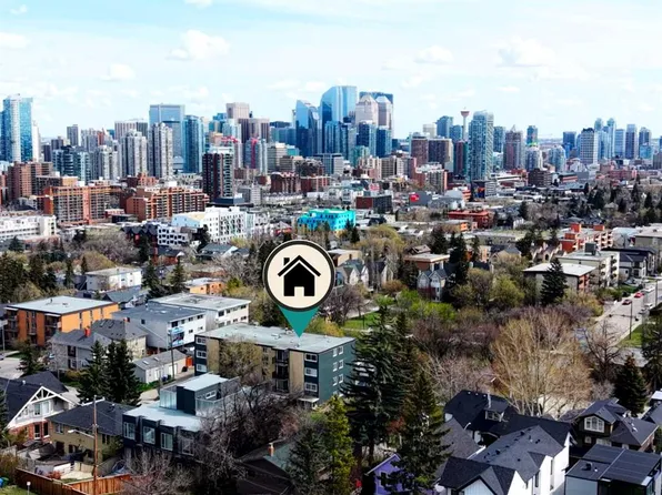 2220 W 16a St SW #301, Calgary, AB T2T 4K2