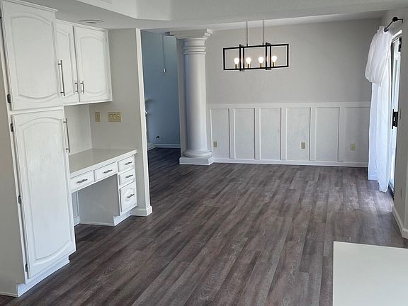 2nd image of 3223 E Siesta Ln