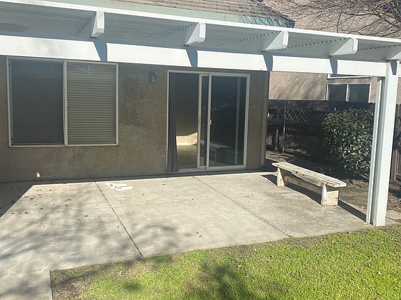2nd image of 1716 Winchester Dr