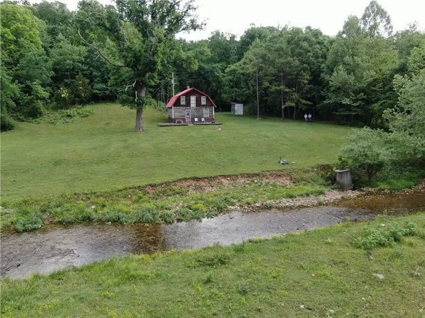 9190 Rothwell Dr, Gentry, AR 72734