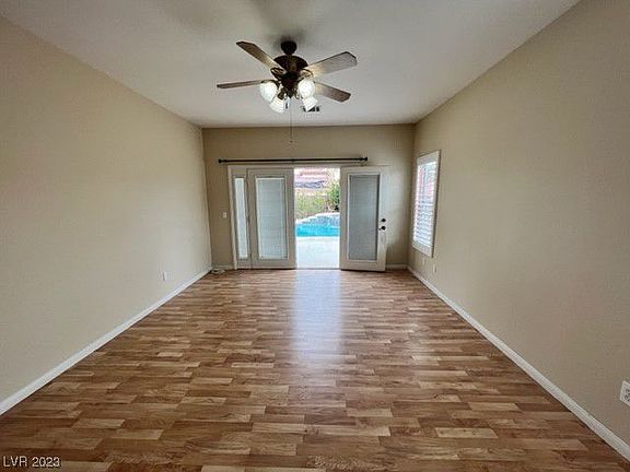 5th image of 1826 Mount Tremblant Ave