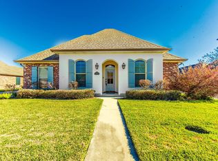 317 Brentwood Dr, Houma, LA 70360