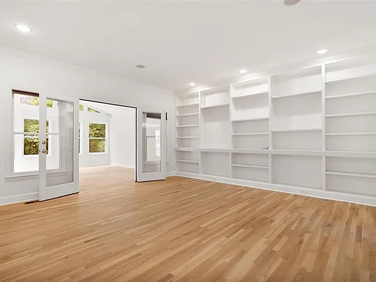 2190 Stephen Long Dr NE — Photo 9
