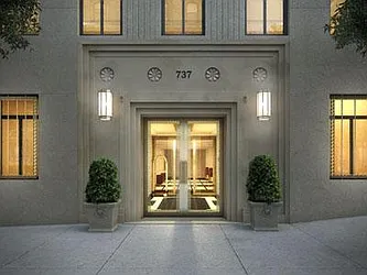 Sold by Macklowe Investment Properties