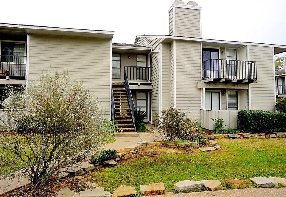 1st image of 1901 Holleman Dr #308