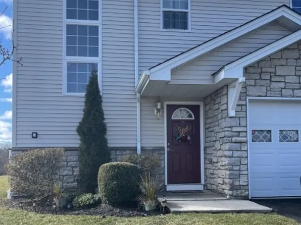 14 Virginia Dr, Hardyston Twp., NJ 07419