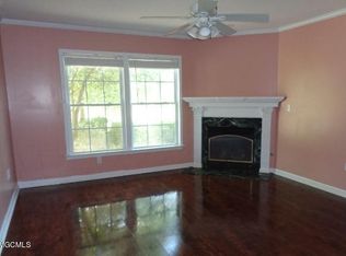 16400 Robinson Rd, Gulfport, MS 39503