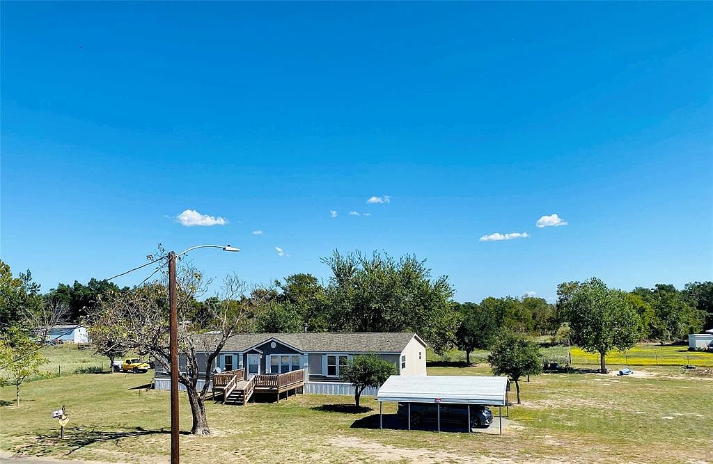1015 Spruiell St, Jewett, TX 75846 MLS 81884172 Zillow