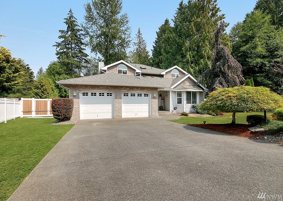 1st image of 8820 146th Street Ct E