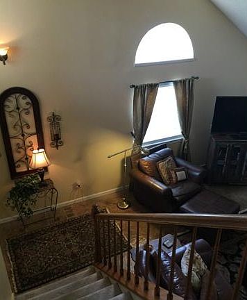 3rd image of 2125 Stoneridge Dr